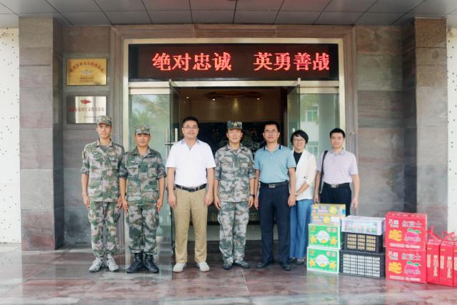 我校劉明鵬副院長一行走訪慰問312旅部隊